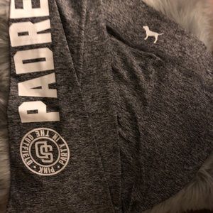 Like New Victoria’s Secret PINK Padres Leggings❤️